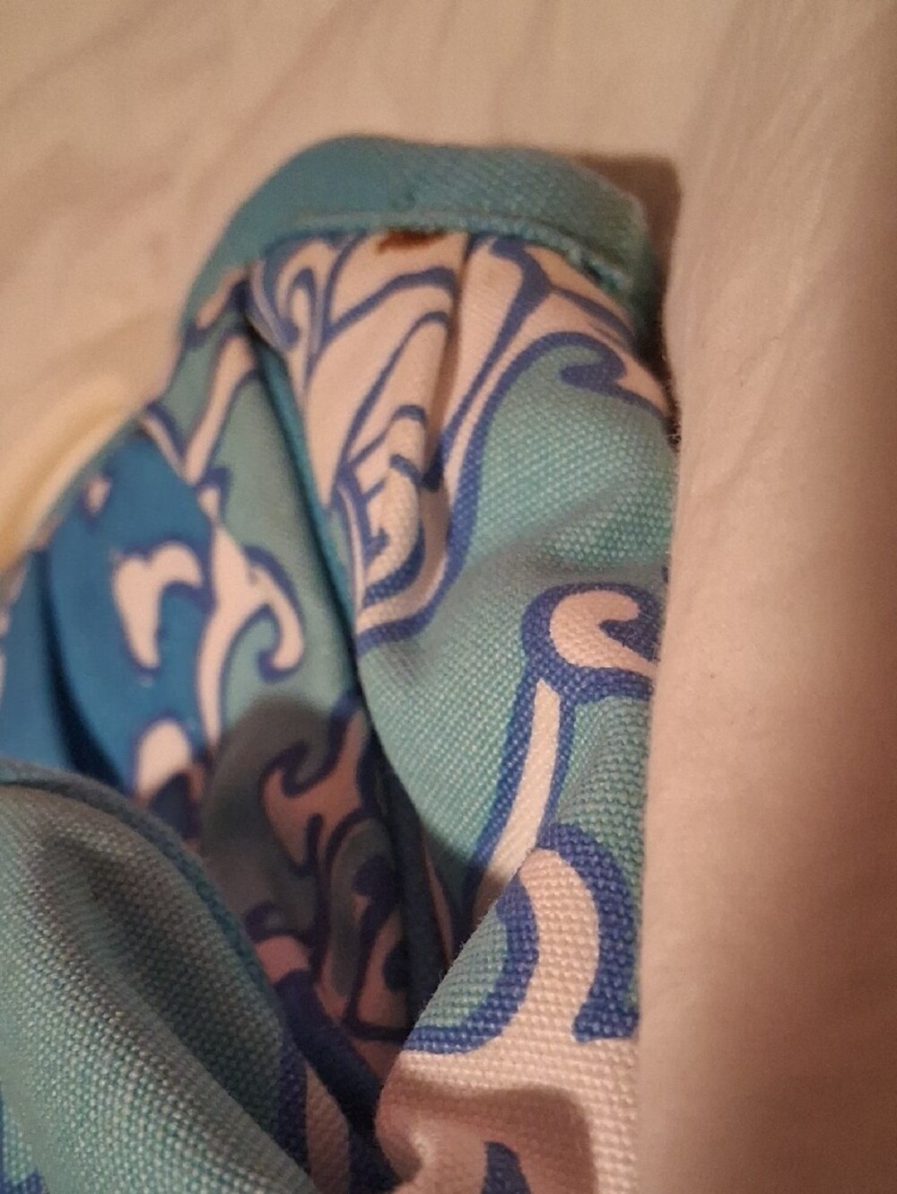 Turquoise Swirl Hand Bag with Cream Handles Lilly Pulitzer - Picture 5 of 13